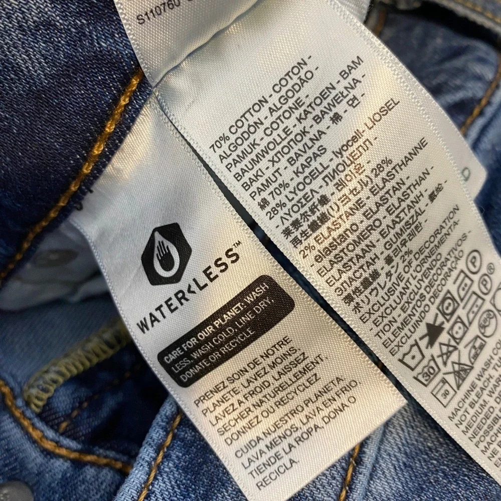 Levis ** jeans